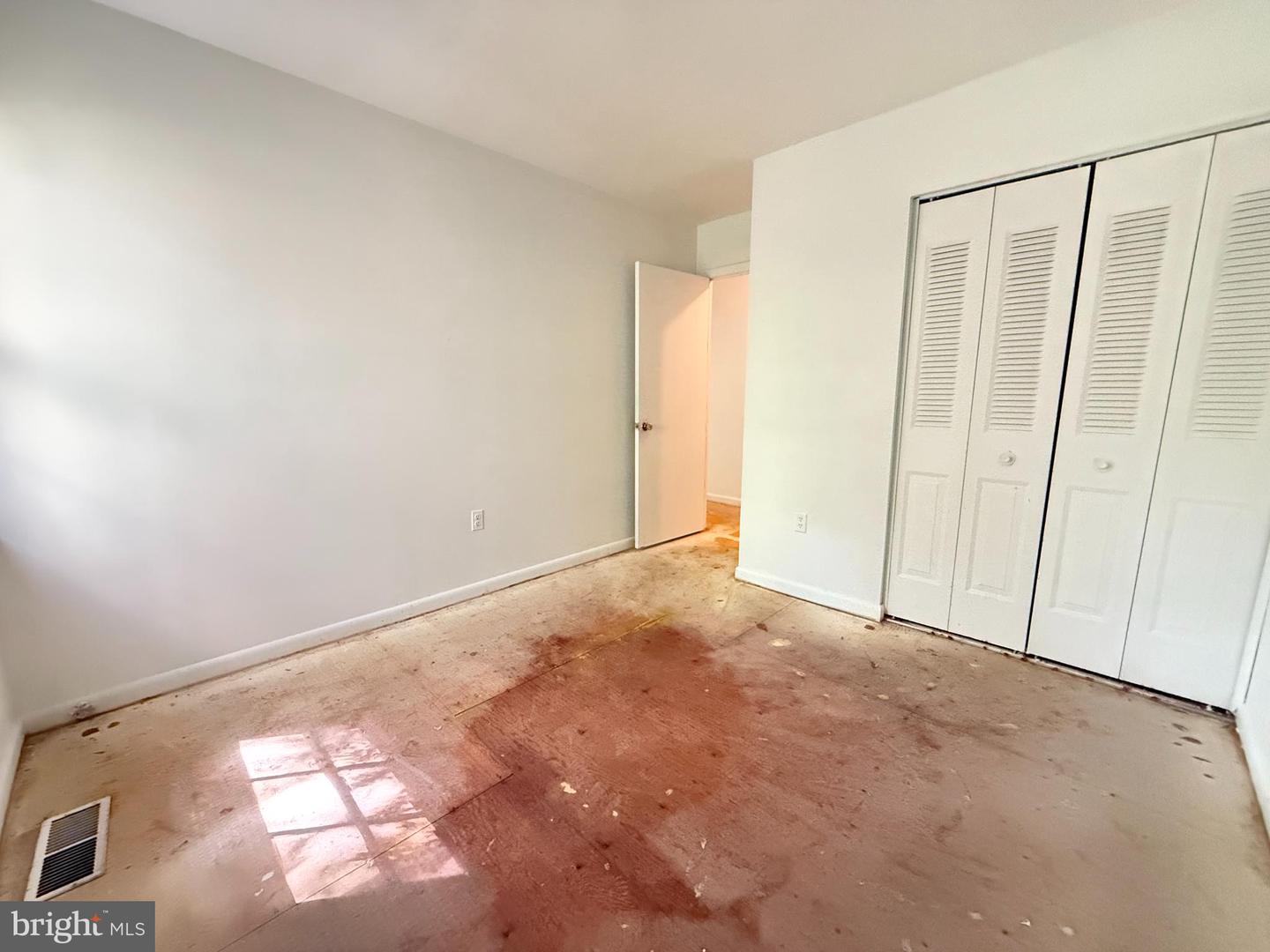 12909 COHASSET LN, WOODBRIDGE, Virginia 22192, 3 Bedrooms Bedrooms, ,2 BathroomsBathrooms,Residential,For sale,12909 COHASSET LN,VAPW2094806 MLS # VAPW2094806