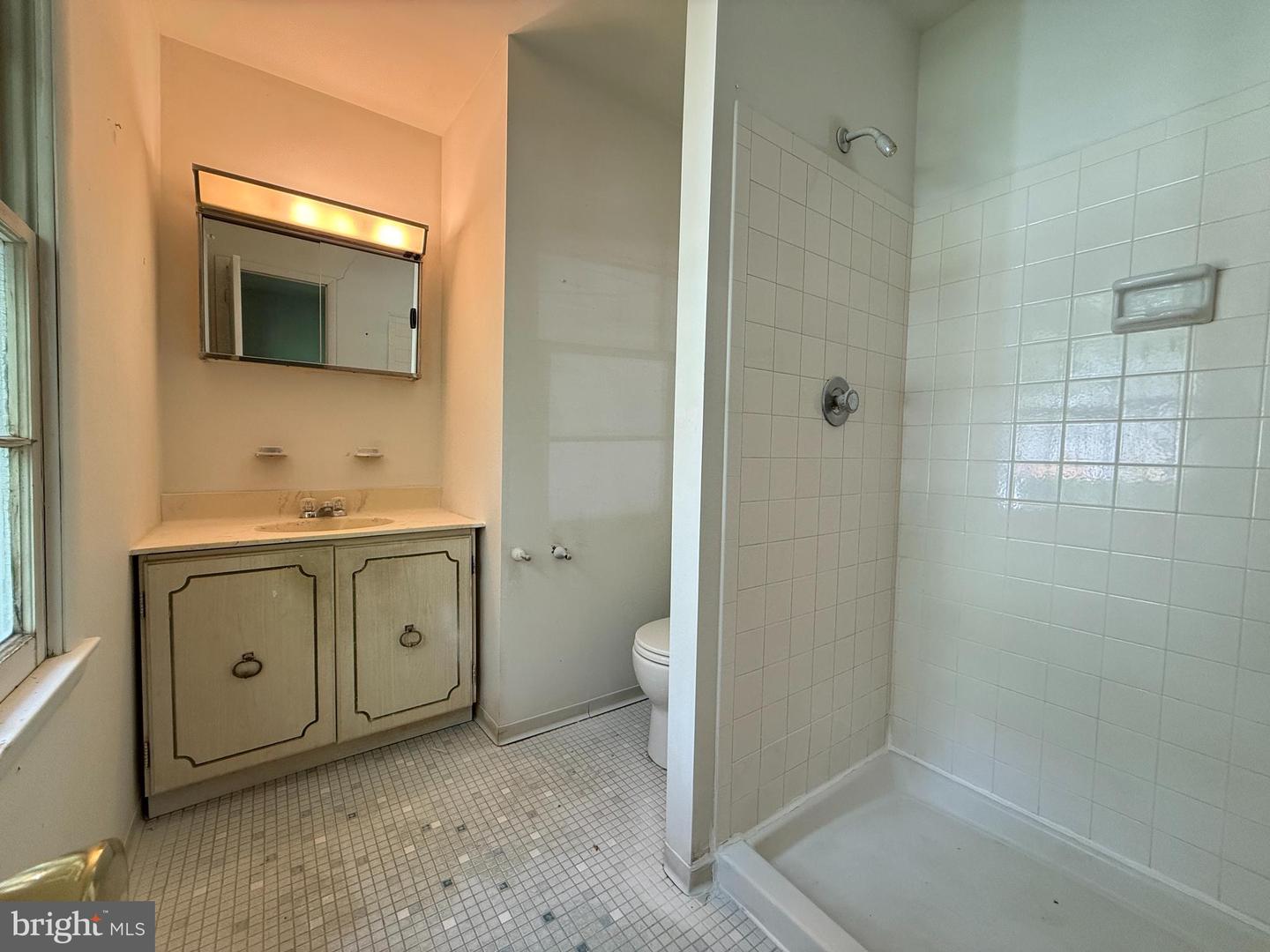 12909 COHASSET LN, WOODBRIDGE, Virginia 22192, 3 Bedrooms Bedrooms, ,2 BathroomsBathrooms,Residential,For sale,12909 COHASSET LN,VAPW2094806 MLS # VAPW2094806