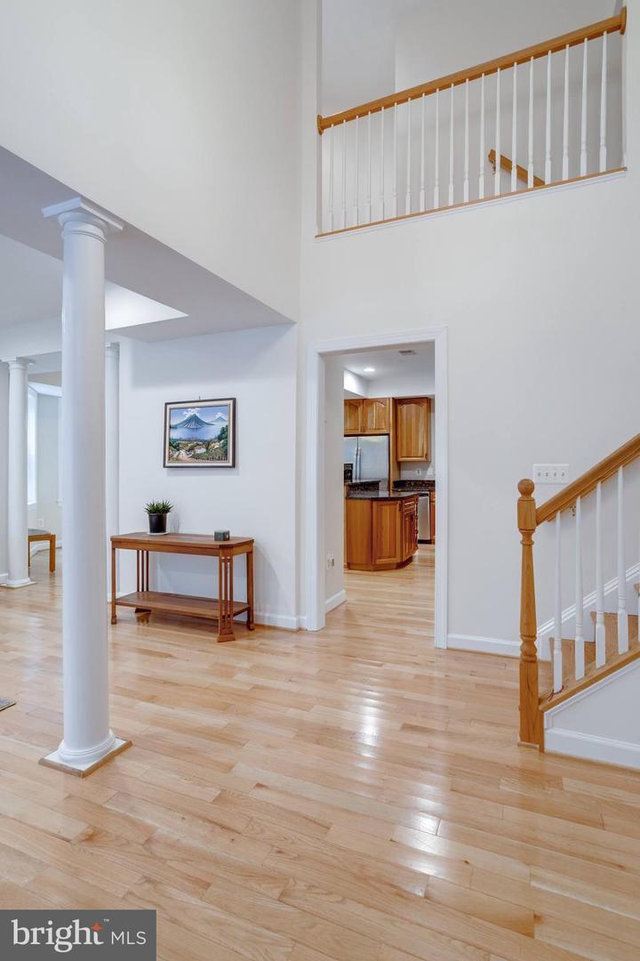 5337 RAVENSWORTH RD, SPRINGFIELD, Virginia 22151, 5 Bedrooms Bedrooms, ,3 BathroomsBathrooms,Residential,For sale,5337 RAVENSWORTH RD,VAFX2241250 MLS # VAFX2241250
