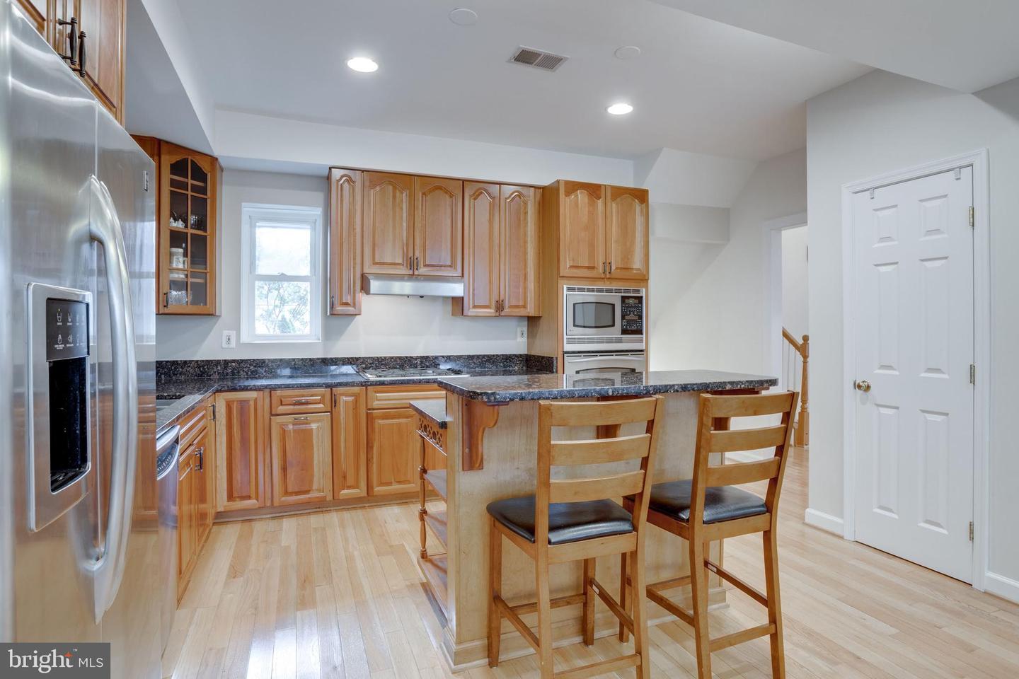 5337 RAVENSWORTH RD, SPRINGFIELD, Virginia 22151, 5 Bedrooms Bedrooms, ,3 BathroomsBathrooms,Residential,For sale,5337 RAVENSWORTH RD,VAFX2241250 MLS # VAFX2241250