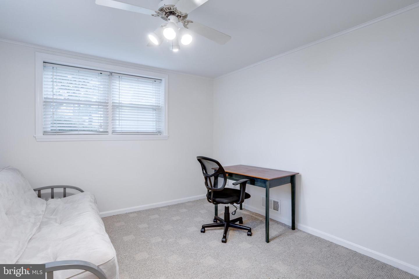 5337 RAVENSWORTH RD, SPRINGFIELD, Virginia 22151, 5 Bedrooms Bedrooms, ,3 BathroomsBathrooms,Residential,For sale,5337 RAVENSWORTH RD,VAFX2241250 MLS # VAFX2241250