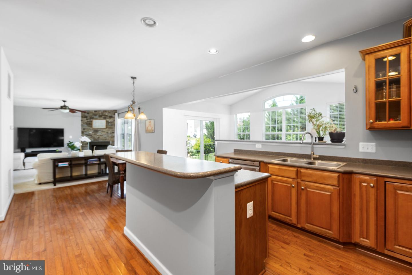 9016 LAUREL OAK LN, FREDERICKSBURG, Virginia 22407, 4 Bedrooms Bedrooms, ,2 BathroomsBathrooms,Residential,For sale,9016 LAUREL OAK LN,VASP2033190 MLS # VASP2033190