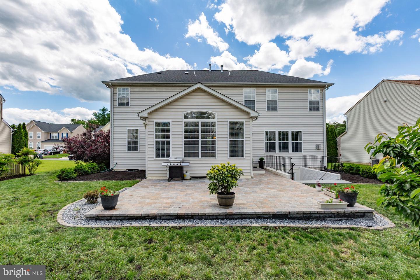 9016 LAUREL OAK LN, FREDERICKSBURG, Virginia 22407, 4 Bedrooms Bedrooms, ,2 BathroomsBathrooms,Residential,For sale,9016 LAUREL OAK LN,VASP2033190 MLS # VASP2033190