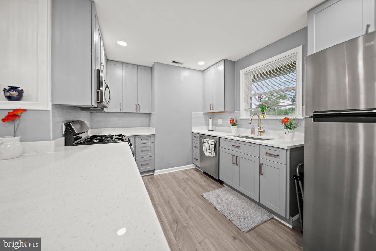 6019 ROSE HILL DR, ALEXANDRIA, Virginia 22310, 3 Bedrooms Bedrooms, ,2 BathroomsBathrooms,Residential,For sale,6019 ROSE HILL DR,VAFX2241280 MLS # VAFX2241280