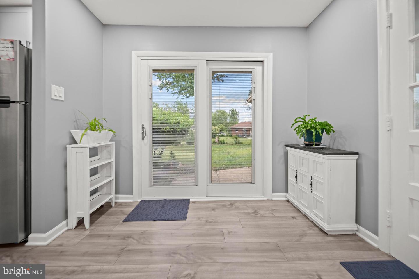 6019 ROSE HILL DR, ALEXANDRIA, Virginia 22310, 3 Bedrooms Bedrooms, ,2 BathroomsBathrooms,Residential,For sale,6019 ROSE HILL DR,VAFX2241280 MLS # VAFX2241280