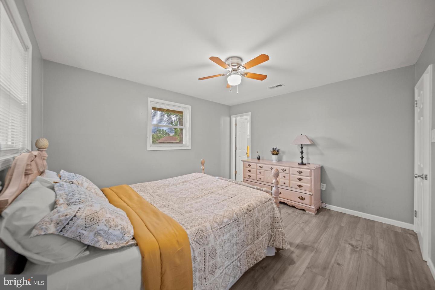 6019 ROSE HILL DR, ALEXANDRIA, Virginia 22310, 3 Bedrooms Bedrooms, ,2 BathroomsBathrooms,Residential,For sale,6019 ROSE HILL DR,VAFX2241280 MLS # VAFX2241280