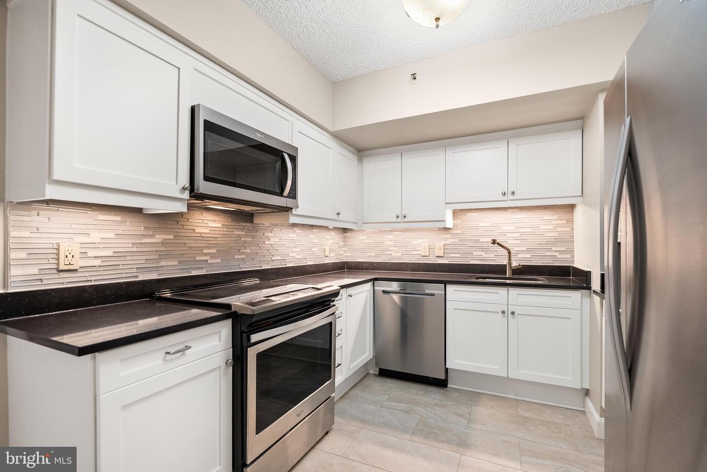 1300 CRYSTAL DR #1408S, ARLINGTON, Virginia 22202, 2 Bedrooms Bedrooms, ,1 BathroomBathrooms,Residential,For sale,1300 CRYSTAL DR #1408S,VAAR2057464 MLS # VAAR2057464