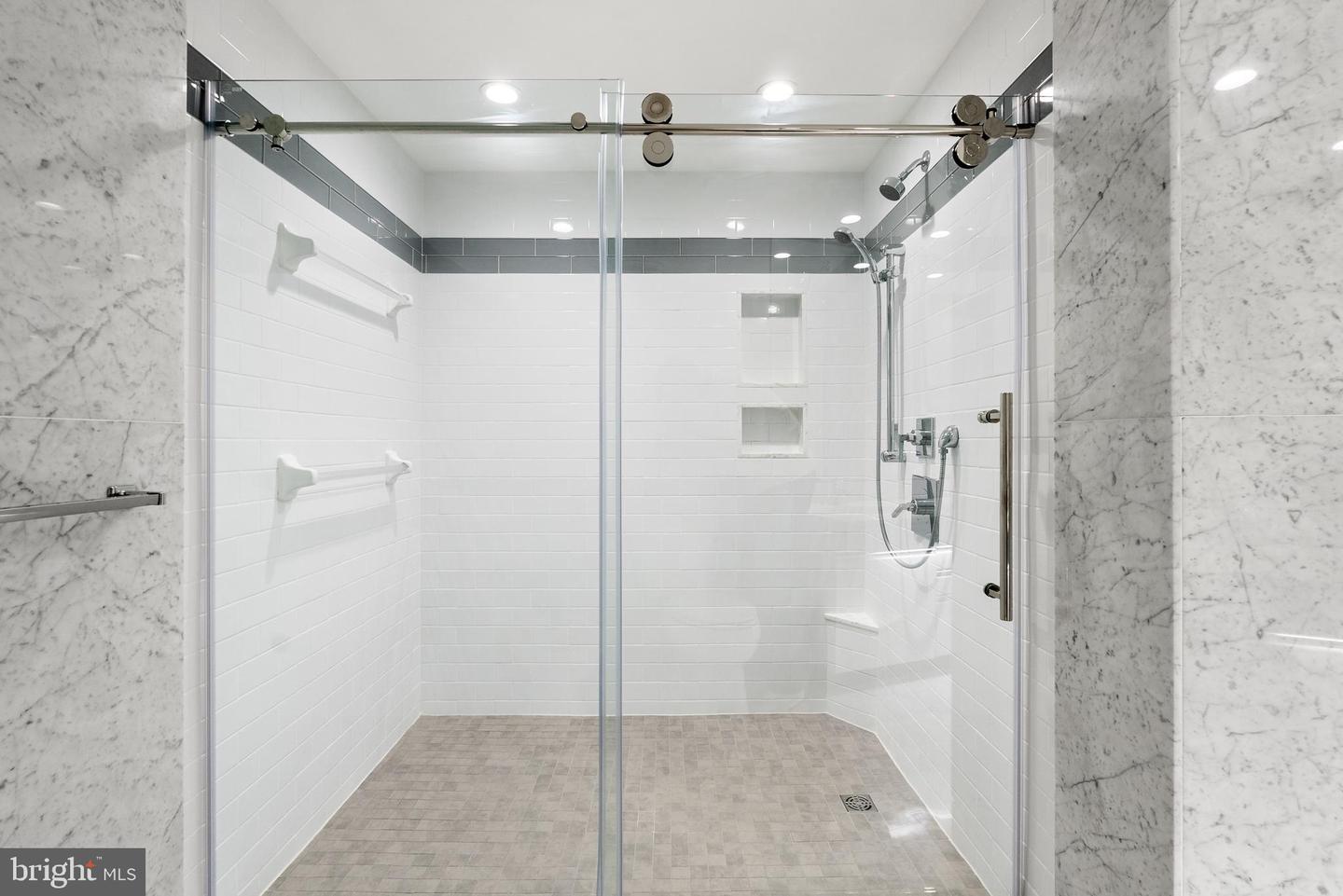 1300 CRYSTAL DR #1408S, ARLINGTON, Virginia 22202, 2 Bedrooms Bedrooms, ,1 BathroomBathrooms,Residential,For sale,1300 CRYSTAL DR #1408S,VAAR2057464 MLS # VAAR2057464