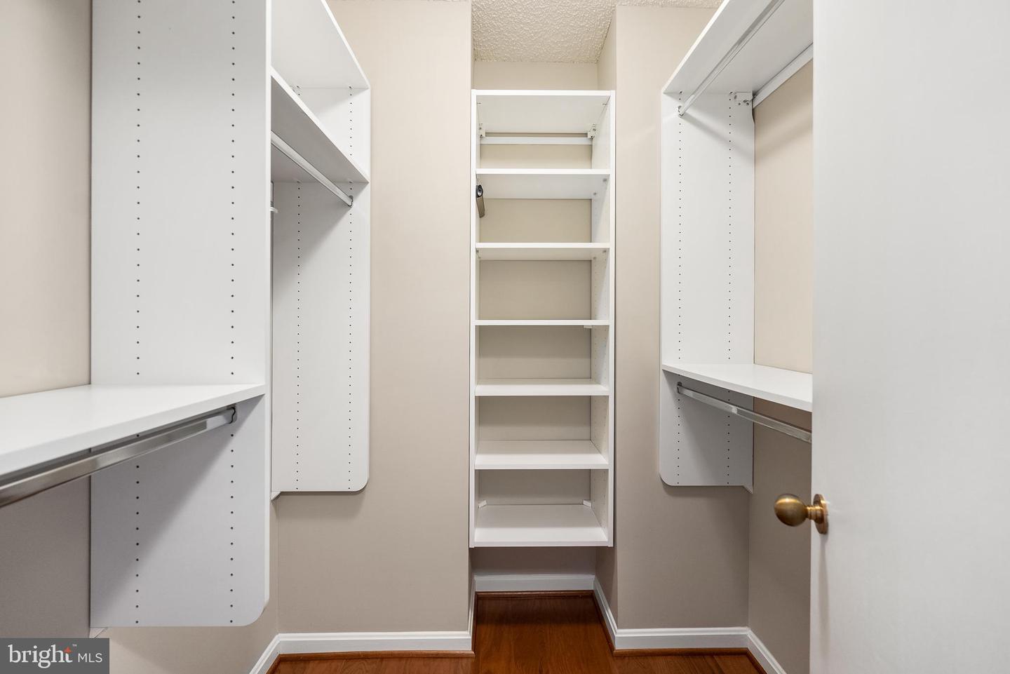 1300 CRYSTAL DR #1408S, ARLINGTON, Virginia 22202, 2 Bedrooms Bedrooms, ,1 BathroomBathrooms,Residential,For sale,1300 CRYSTAL DR #1408S,VAAR2057464 MLS # VAAR2057464
