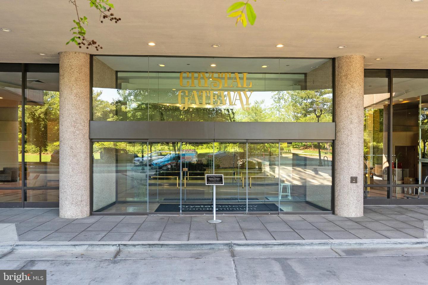 1300 CRYSTAL DR #1408S, ARLINGTON, Virginia 22202, 2 Bedrooms Bedrooms, ,1 BathroomBathrooms,Residential,For sale,1300 CRYSTAL DR #1408S,VAAR2057464 MLS # VAAR2057464