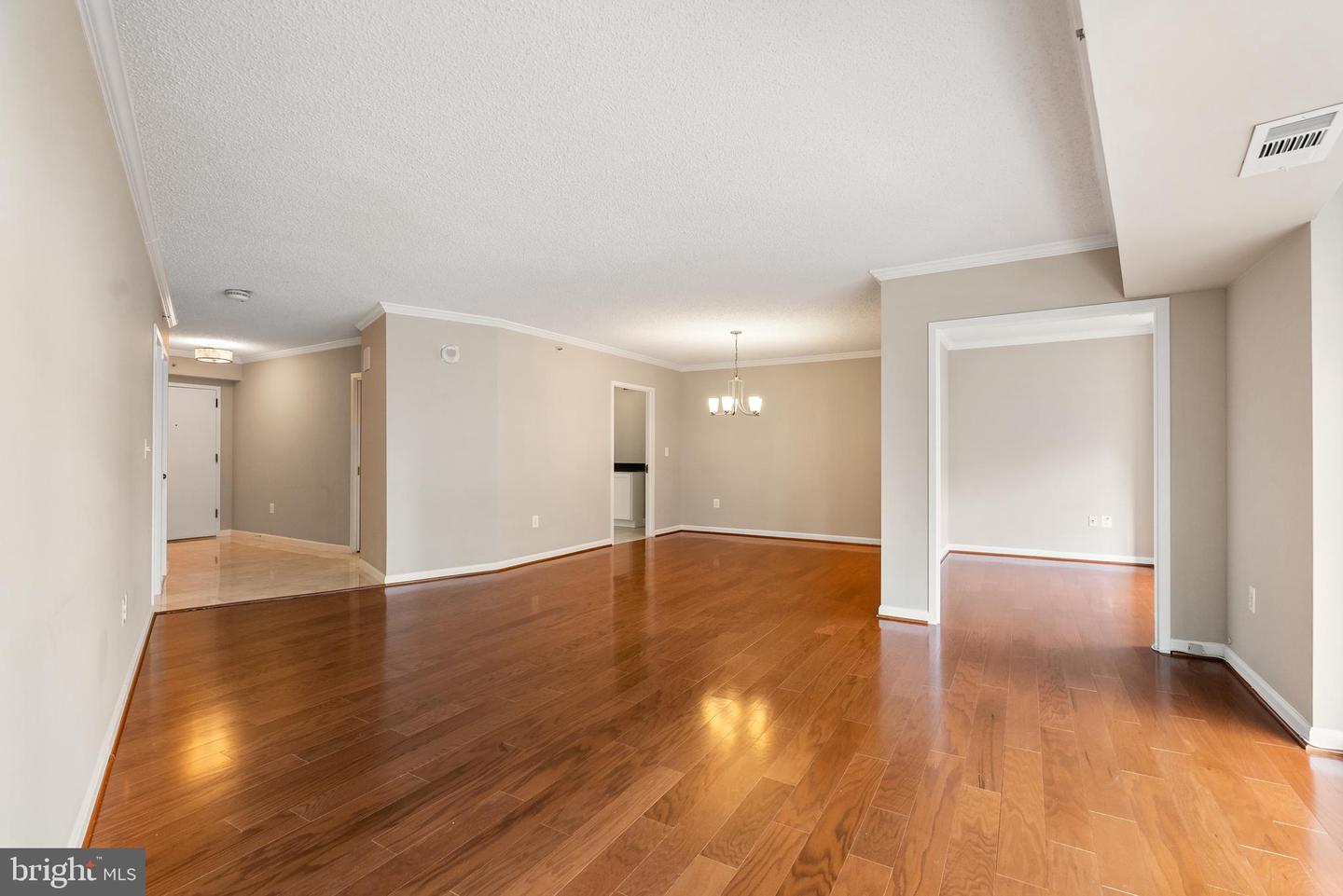 1300 CRYSTAL DR #1408S, ARLINGTON, Virginia 22202, 2 Bedrooms Bedrooms, ,1 BathroomBathrooms,Residential,For sale,1300 CRYSTAL DR #1408S,VAAR2057464 MLS # VAAR2057464