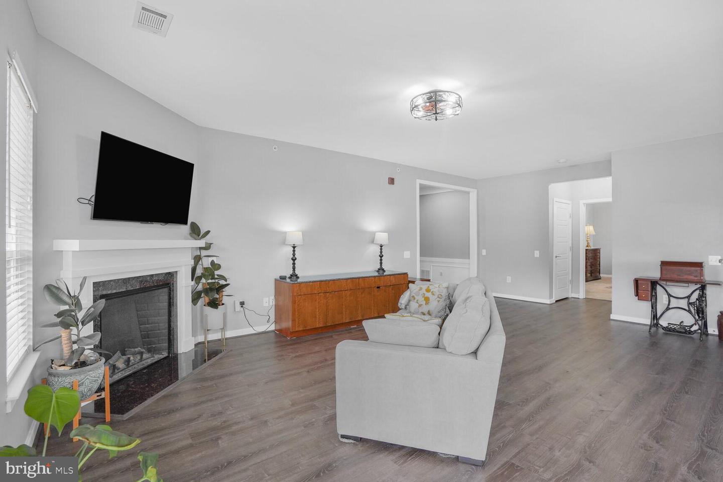 8960 FASCINATION CT #414, LORTON, Virginia 22079, 2 Bedrooms Bedrooms, ,2 BathroomsBathrooms,Residential,For sale,8960 FASCINATION CT #414,VAFX2240900 MLS # VAFX2240900