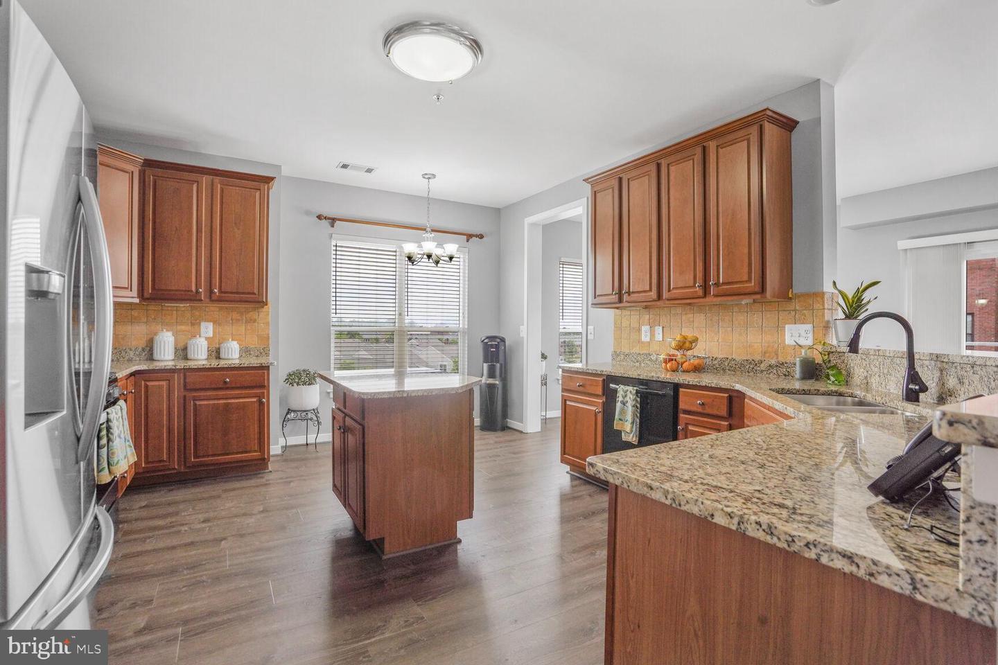 8960 FASCINATION CT #414, LORTON, Virginia 22079, 2 Bedrooms Bedrooms, ,2 BathroomsBathrooms,Residential,For sale,8960 FASCINATION CT #414,VAFX2240900 MLS # VAFX2240900