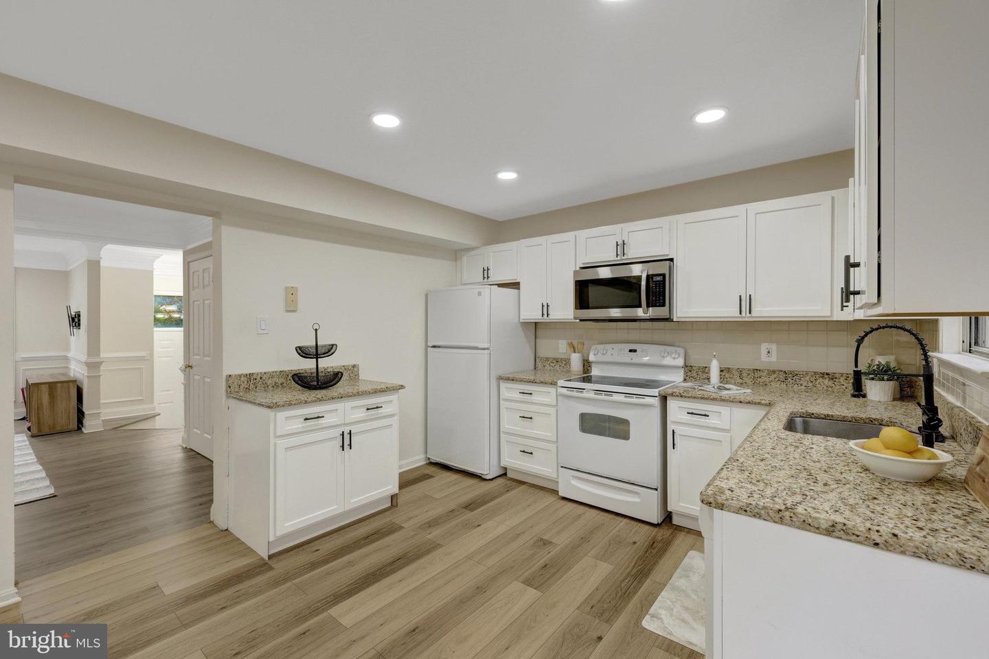 21850 GOLDSTONE TER, STERLING, Virginia 20164, 3 Bedrooms Bedrooms, ,2 BathroomsBathrooms,Residential,For sale,21850 GOLDSTONE TER,VALO2096668 MLS # VALO2096668