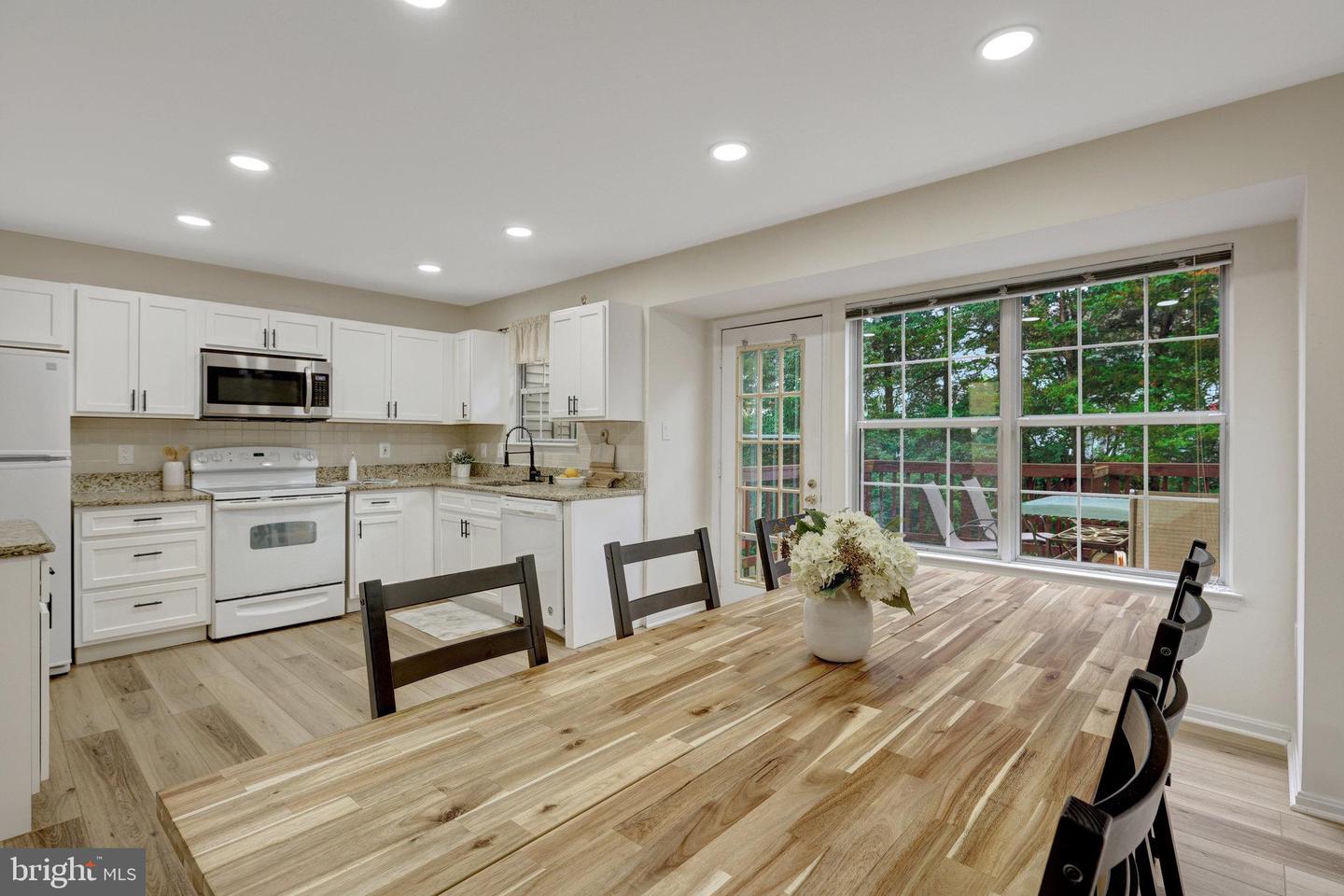 21850 GOLDSTONE TER, STERLING, Virginia 20164, 3 Bedrooms Bedrooms, ,2 BathroomsBathrooms,Residential,For sale,21850 GOLDSTONE TER,VALO2096668 MLS # VALO2096668