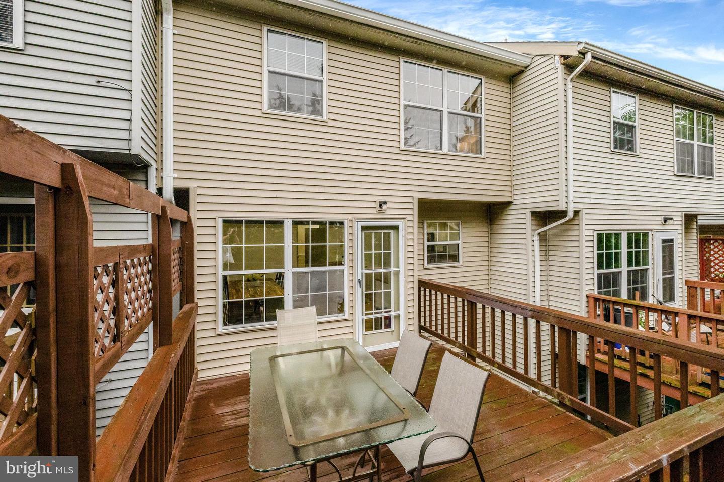 21850 GOLDSTONE TER, STERLING, Virginia 20164, 3 Bedrooms Bedrooms, ,2 BathroomsBathrooms,Residential,For sale,21850 GOLDSTONE TER,VALO2096668 MLS # VALO2096668