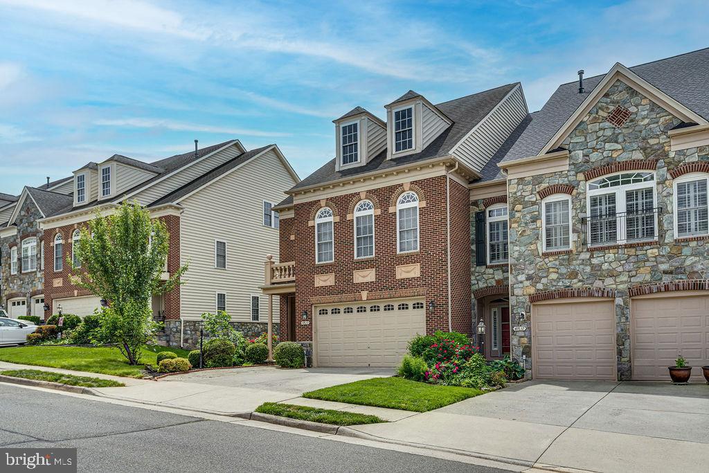 47639 PAULSEN SQ, STERLING, Virginia 20165, 4 Bedrooms Bedrooms, ,4 BathroomsBathrooms,Residential,For sale,47639 PAULSEN SQ,VALO2096688 MLS # VALO2096688
