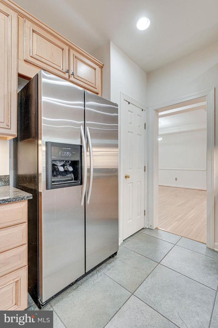 47639 PAULSEN SQ, STERLING, Virginia 20165, 4 Bedrooms Bedrooms, ,4 BathroomsBathrooms,Residential,For sale,47639 PAULSEN SQ,VALO2096688 MLS # VALO2096688