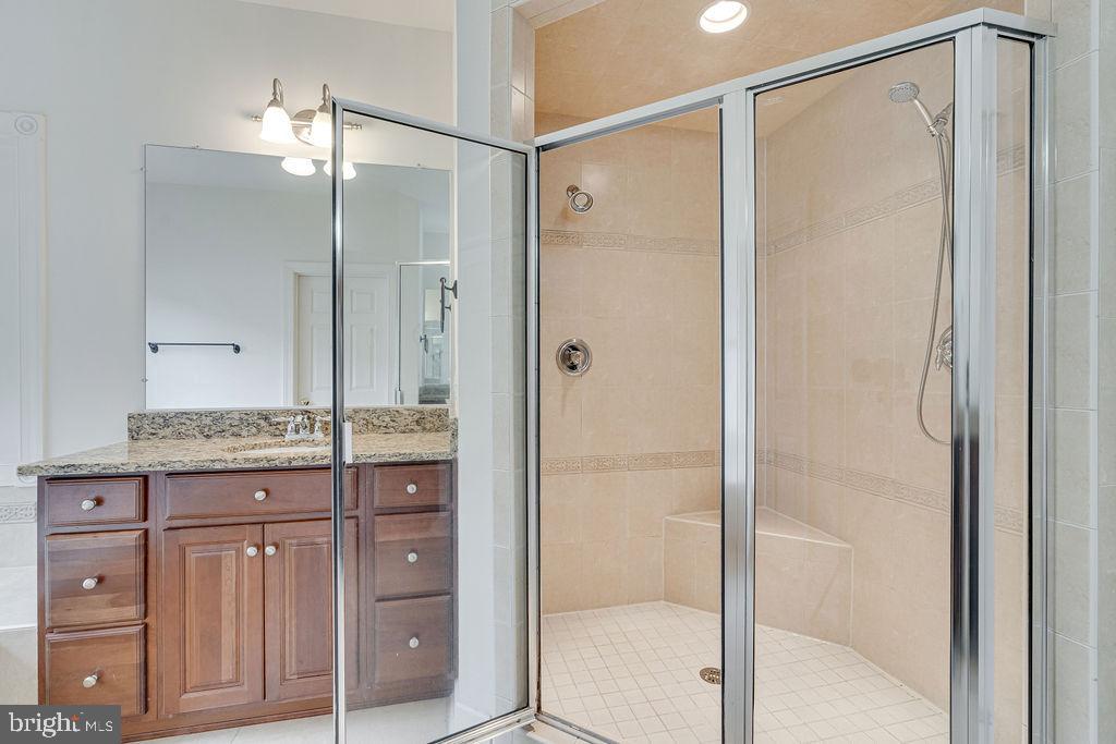 47639 PAULSEN SQ, STERLING, Virginia 20165, 4 Bedrooms Bedrooms, ,4 BathroomsBathrooms,Residential,For sale,47639 PAULSEN SQ,VALO2096688 MLS # VALO2096688