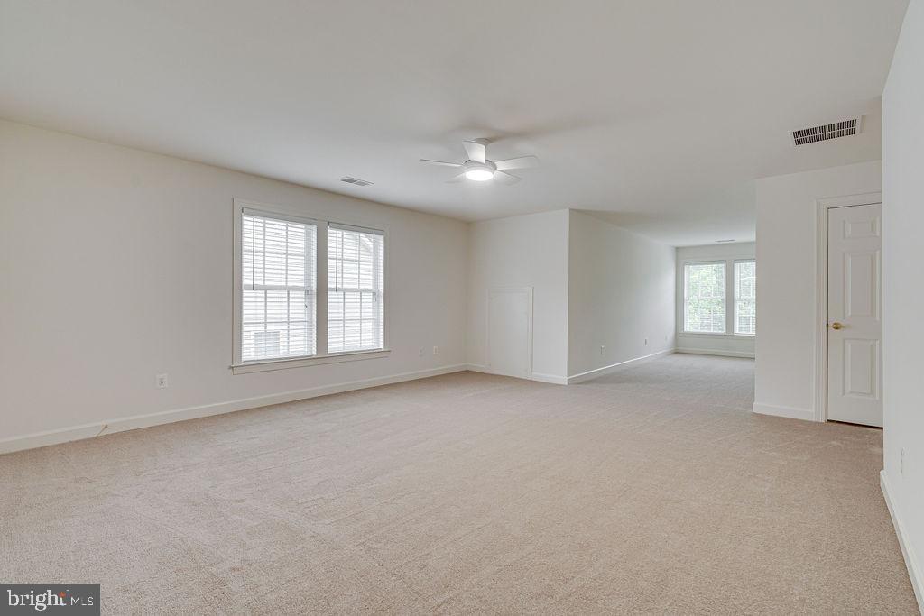 47639 PAULSEN SQ, STERLING, Virginia 20165, 4 Bedrooms Bedrooms, ,4 BathroomsBathrooms,Residential,For sale,47639 PAULSEN SQ,VALO2096688 MLS # VALO2096688