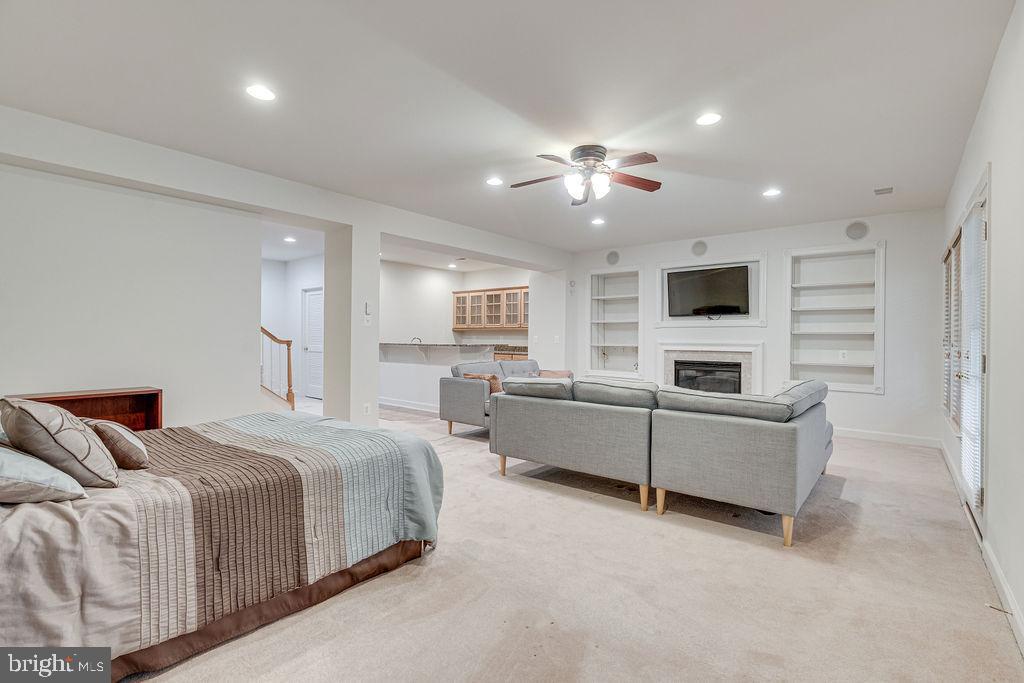 47639 PAULSEN SQ, STERLING, Virginia 20165, 4 Bedrooms Bedrooms, ,4 BathroomsBathrooms,Residential,For sale,47639 PAULSEN SQ,VALO2096688 MLS # VALO2096688
