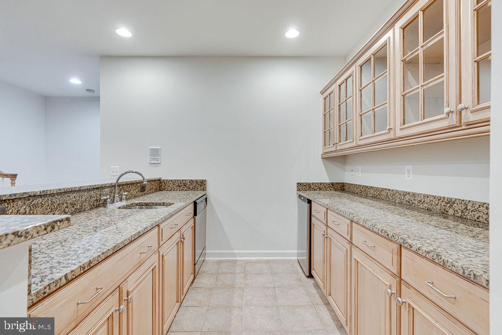 47639 PAULSEN SQ, STERLING, Virginia 20165, 4 Bedrooms Bedrooms, ,4 BathroomsBathrooms,Residential,For sale,47639 PAULSEN SQ,VALO2096688 MLS # VALO2096688