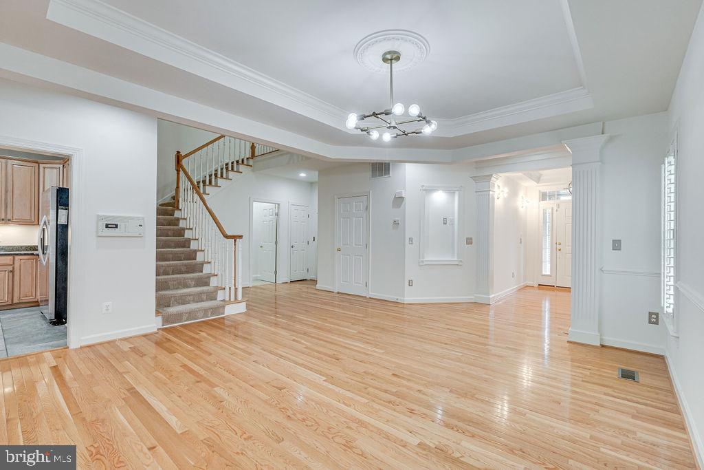 47639 PAULSEN SQ, STERLING, Virginia 20165, 4 Bedrooms Bedrooms, ,4 BathroomsBathrooms,Residential,For sale,47639 PAULSEN SQ,VALO2096688 MLS # VALO2096688