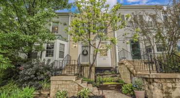 13916 PREACHER CHAPMAN PL, CENTREVILLE, Virginia 20121, 2 Bedrooms Bedrooms, ,2 BathroomsBathrooms,Residential,For sale,13916 PREACHER CHAPMAN PL,VAFX2241472 MLS # VAFX2241472