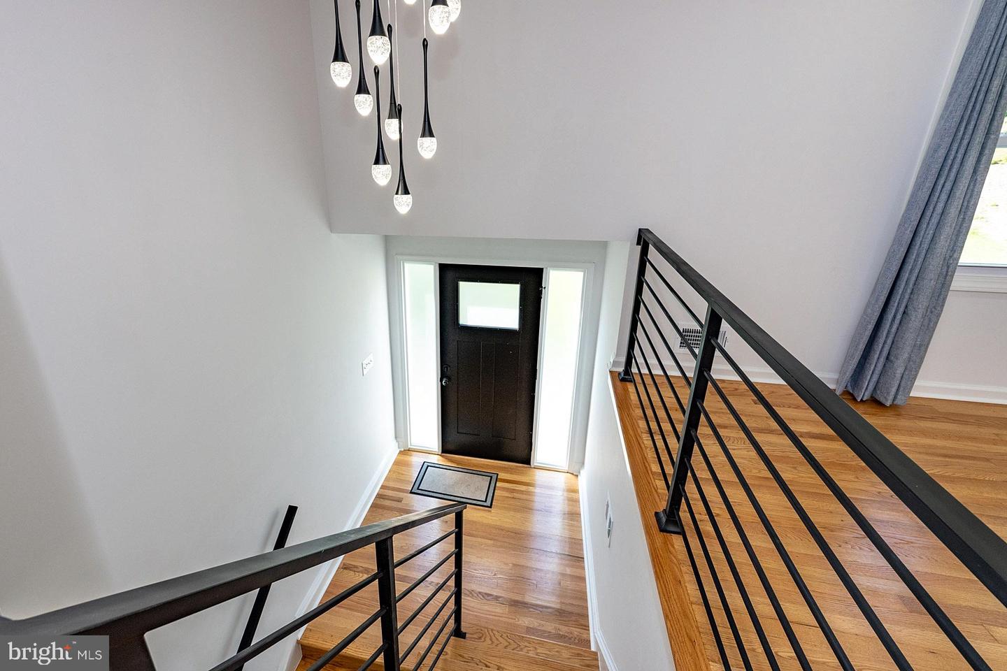 8601 FORT DR, MANASSAS, Virginia 20110, 5 Bedrooms Bedrooms, ,3 BathroomsBathrooms,Residential,For sale,8601 FORT DR,VAMN2008348 MLS # VAMN2008348