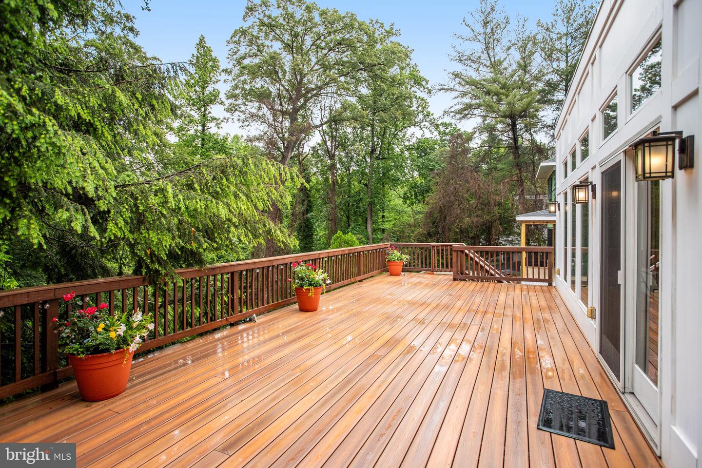 2739 CHESAPEAKE ST NW, WASHINGTON, District Of Columbia 20008, 5 Bedrooms Bedrooms, ,5 BathroomsBathrooms,Residential,For sale,2739 CHESAPEAKE ST NW,DCDC2201144 MLS # DCDC2201144