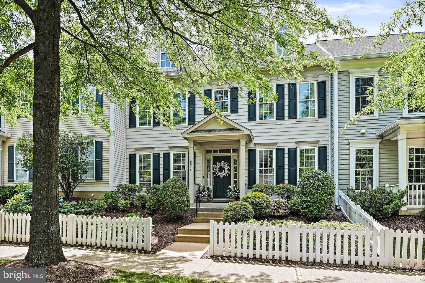 20337 CHARTER OAK DR, ASHBURN, Virginia 20147, 3 Bedrooms Bedrooms, ,2 BathroomsBathrooms,Residential,For sale,20337 CHARTER OAK DR,VALO2096794 MLS # VALO2096794