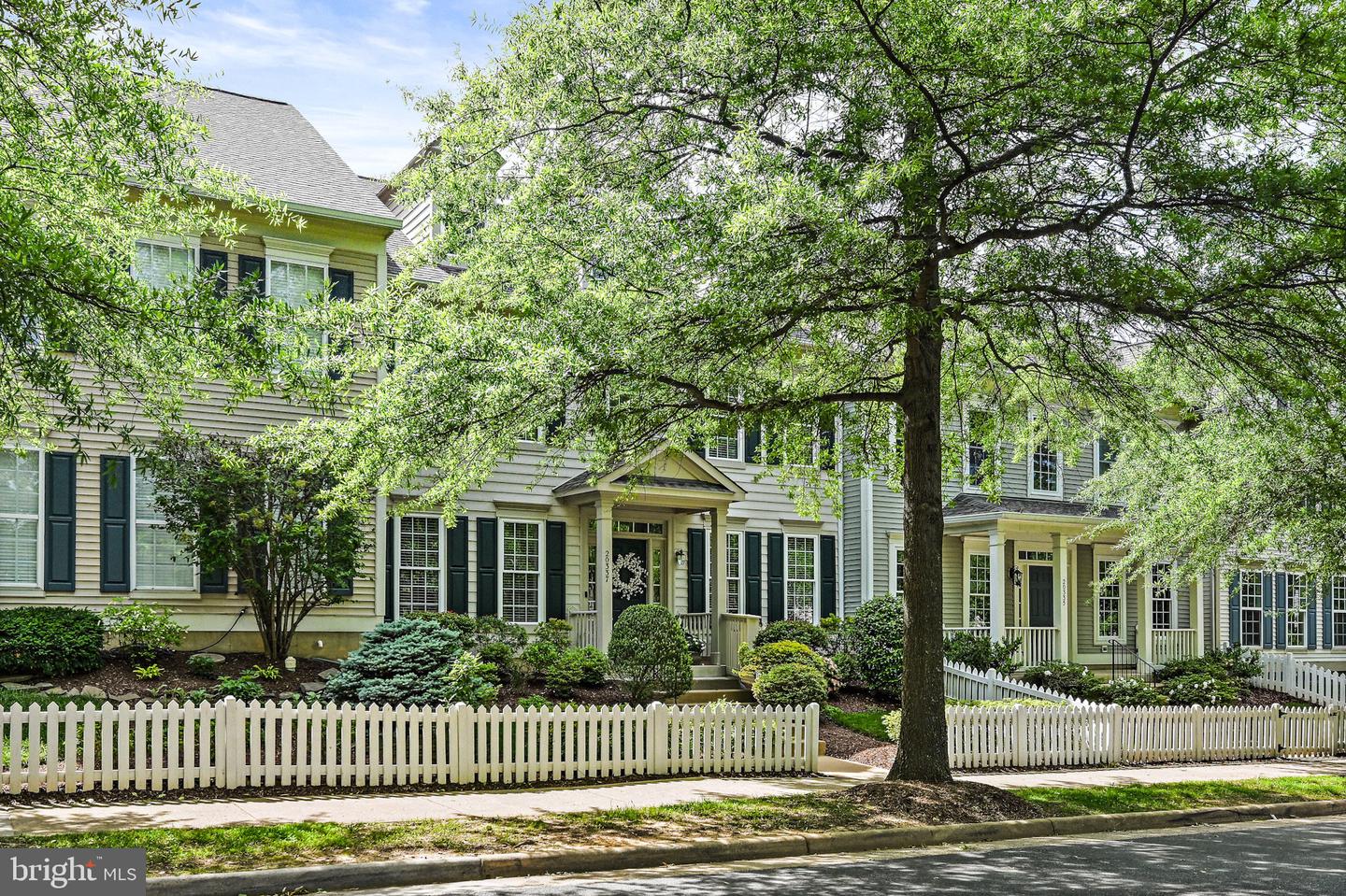 20337 CHARTER OAK DR, ASHBURN, Virginia 20147, 3 Bedrooms Bedrooms, ,2 BathroomsBathrooms,Residential,For sale,20337 CHARTER OAK DR,VALO2096794 MLS # VALO2096794