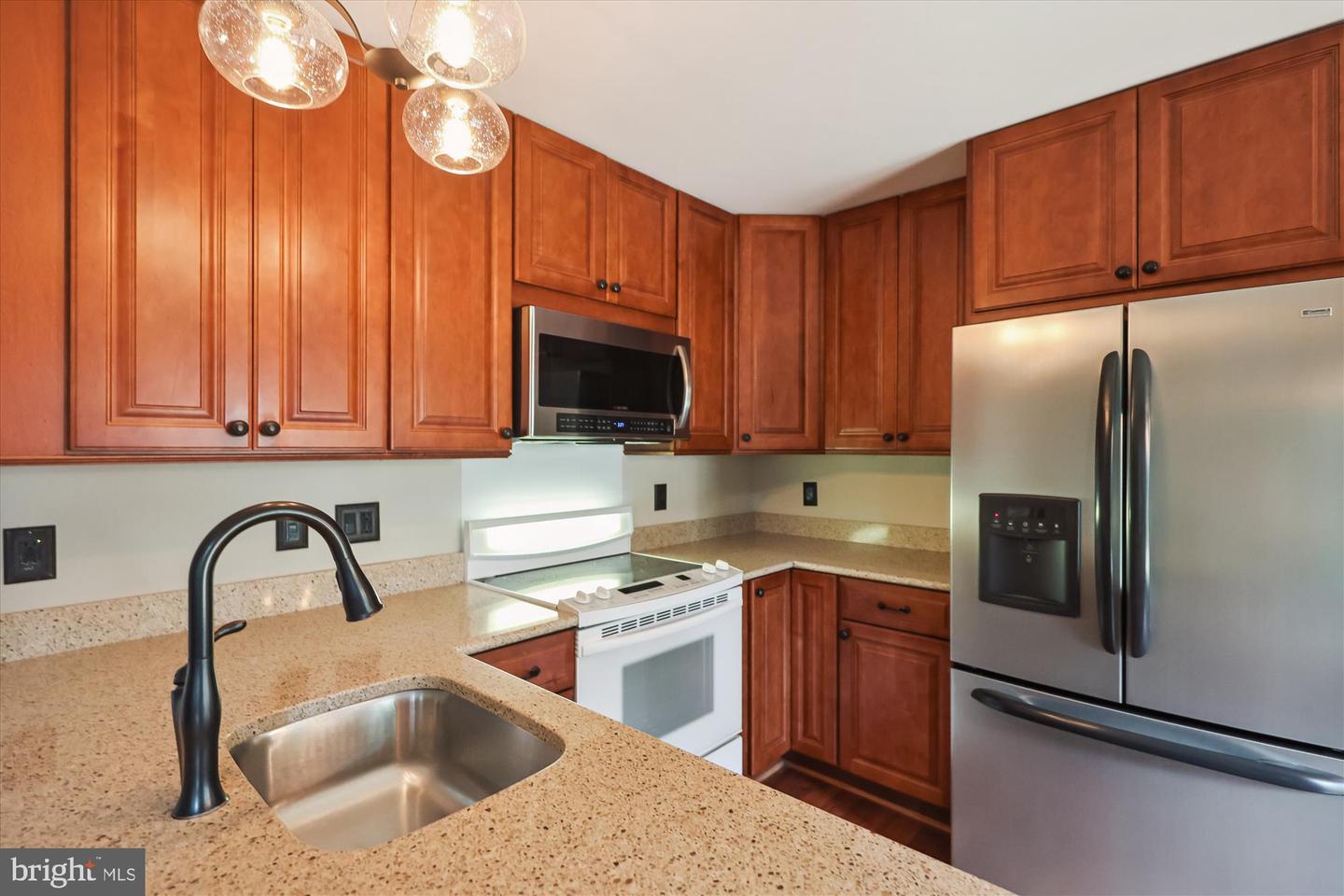 10007 MARSHALL POND RD, BURKE, Virginia 22015, 4 Bedrooms Bedrooms, ,2 BathroomsBathrooms,Residential,For sale,10007 MARSHALL POND RD,VAFX2241538 MLS # VAFX2241538