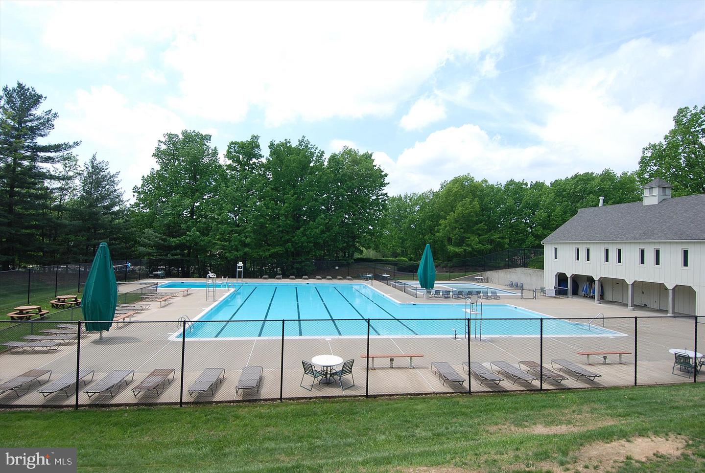 10007 MARSHALL POND RD, BURKE, Virginia 22015, 4 Bedrooms Bedrooms, ,2 BathroomsBathrooms,Residential,For sale,10007 MARSHALL POND RD,VAFX2241538 MLS # VAFX2241538