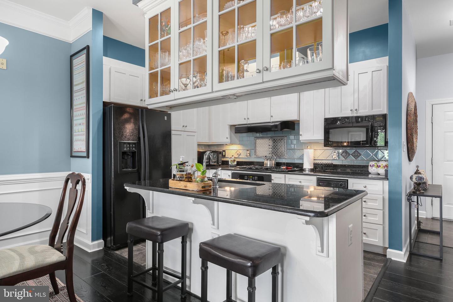 810 BELMONT BAY DR #303, WOODBRIDGE, Virginia 22191, 1 Bedroom Bedrooms, ,1 BathroomBathrooms,Residential,For sale,810 BELMONT BAY DR #303,VAPW2094960 MLS # VAPW2094960