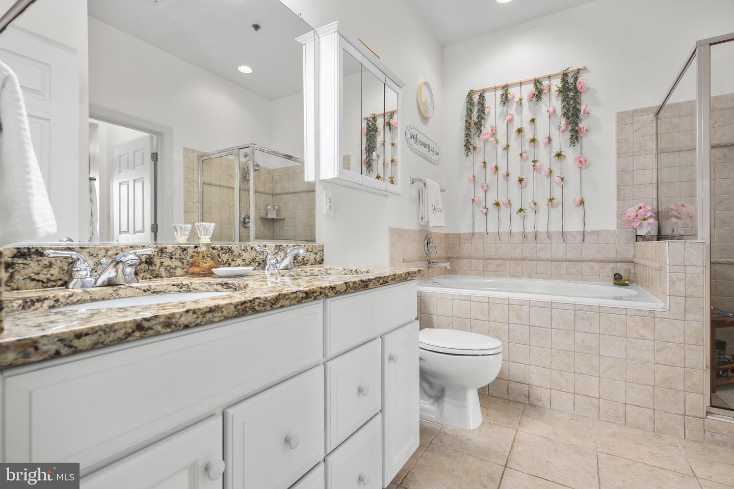 810 BELMONT BAY DR #303, WOODBRIDGE, Virginia 22191, 1 Bedroom Bedrooms, ,1 BathroomBathrooms,Residential,For sale,810 BELMONT BAY DR #303,VAPW2094960 MLS # VAPW2094960