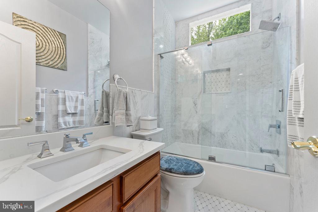 7308 GLENHAVEN DR, FREDERICKSBURG, Virginia 22407, 5 Bedrooms Bedrooms, ,3 BathroomsBathrooms,Residential,For sale,7308 GLENHAVEN DR,VASP2033220 MLS # VASP2033220