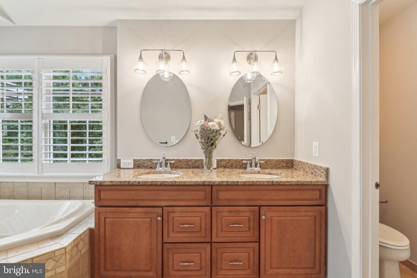20149 BANDON DUNES CT, ASHBURN, Virginia 20147, 4 Bedrooms Bedrooms, ,3 BathroomsBathrooms,Residential,For sale,20149 BANDON DUNES CT,VALO2096822 MLS # VALO2096822