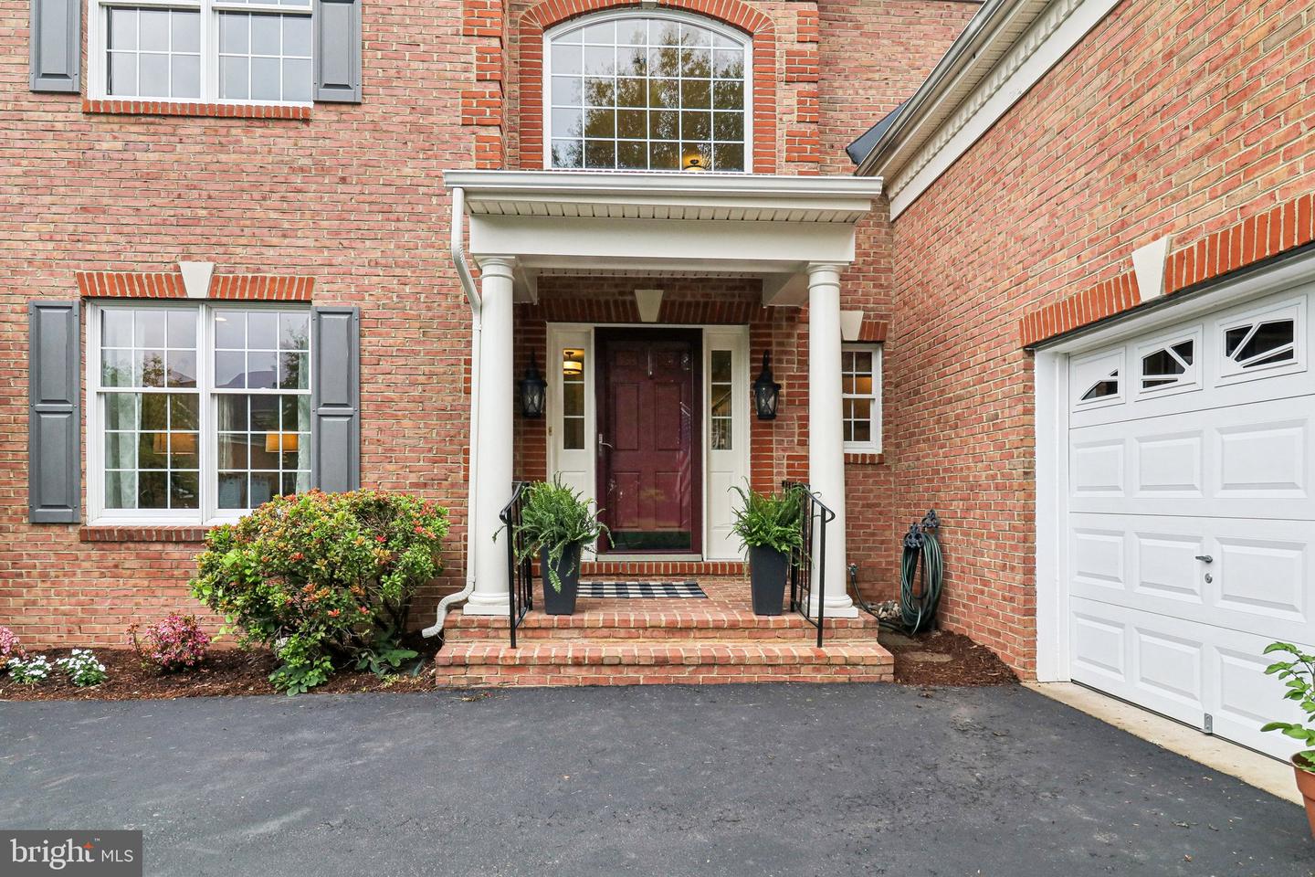 20149 BANDON DUNES CT, ASHBURN, Virginia 20147, 4 Bedrooms Bedrooms, ,3 BathroomsBathrooms,Residential,For sale,20149 BANDON DUNES CT,VALO2096822 MLS # VALO2096822