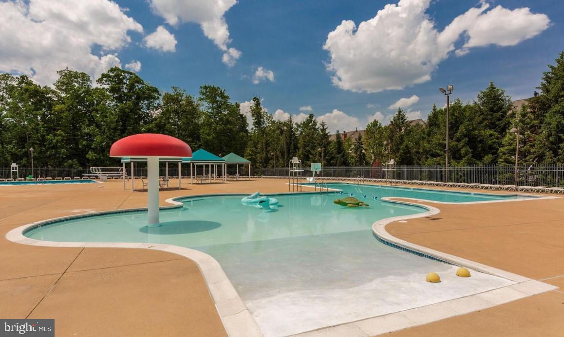20149 BANDON DUNES CT, ASHBURN, Virginia 20147, 4 Bedrooms Bedrooms, ,3 BathroomsBathrooms,Residential,For sale,20149 BANDON DUNES CT,VALO2096822 MLS # VALO2096822