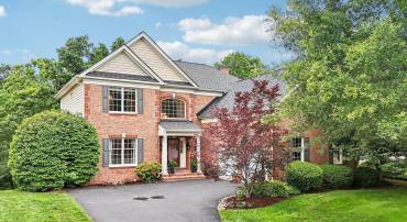 20149 BANDON DUNES CT, ASHBURN, Virginia 20147, 4 Bedrooms Bedrooms, ,3 BathroomsBathrooms,Residential,For sale,20149 BANDON DUNES CT,VALO2096822 MLS # VALO2096822