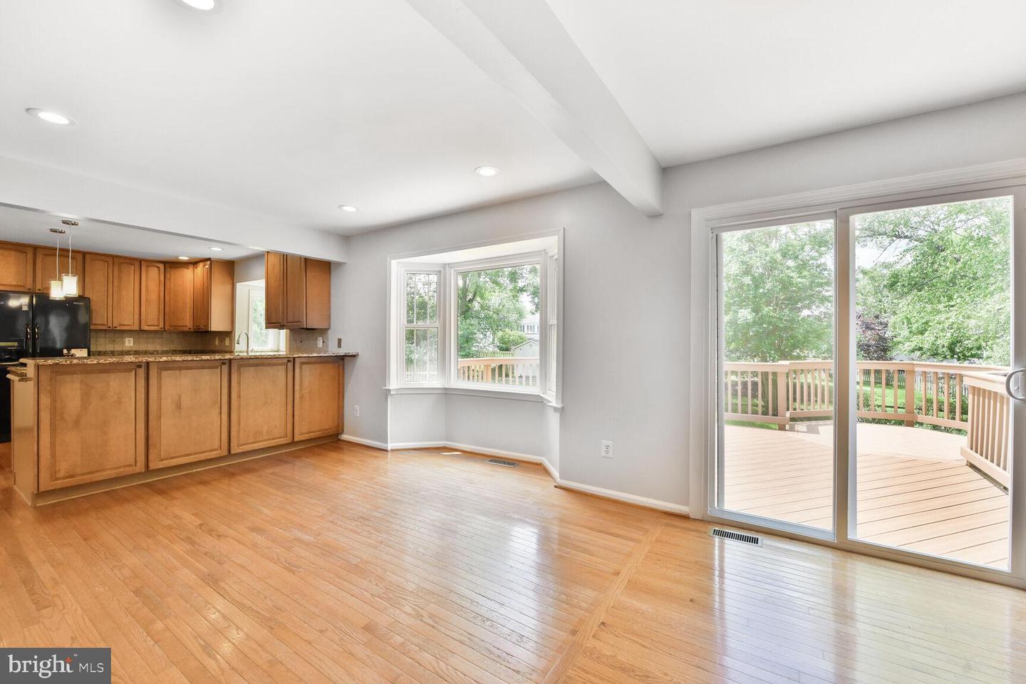 3414 HIDDEN MEADOW DR, FAIRFAX, Virginia 22033, 5 Bedrooms Bedrooms, ,4 BathroomsBathrooms,Residential,For sale,3414 HIDDEN MEADOW DR,VAFX2241774 MLS # VAFX2241774