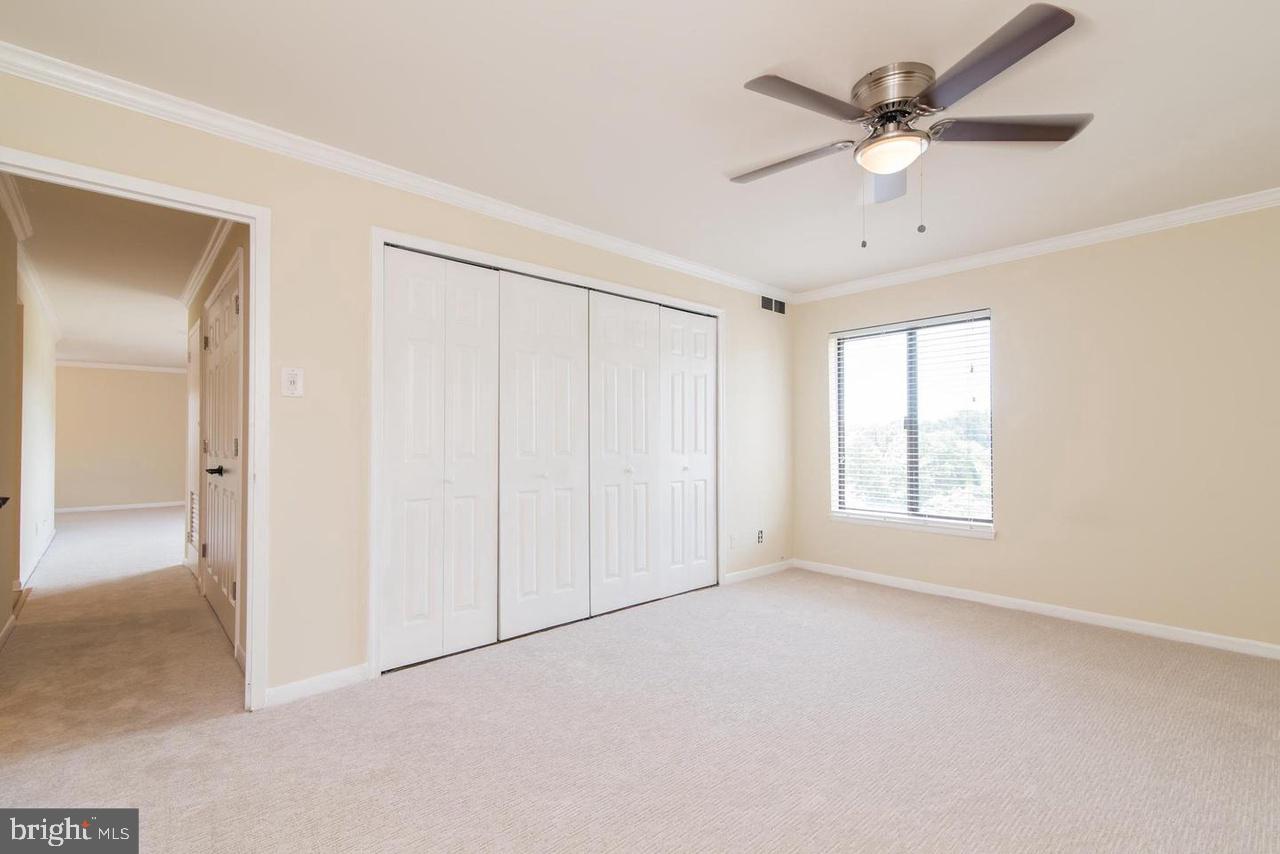 3100 S MANCHESTER ST S #915, FALLS CHURCH, Virginia 22044, 2 Bedrooms Bedrooms, ,1 BathroomBathrooms,Residential,For sale,3100 S MANCHESTER ST S #915,VAFX2241802 MLS # VAFX2241802