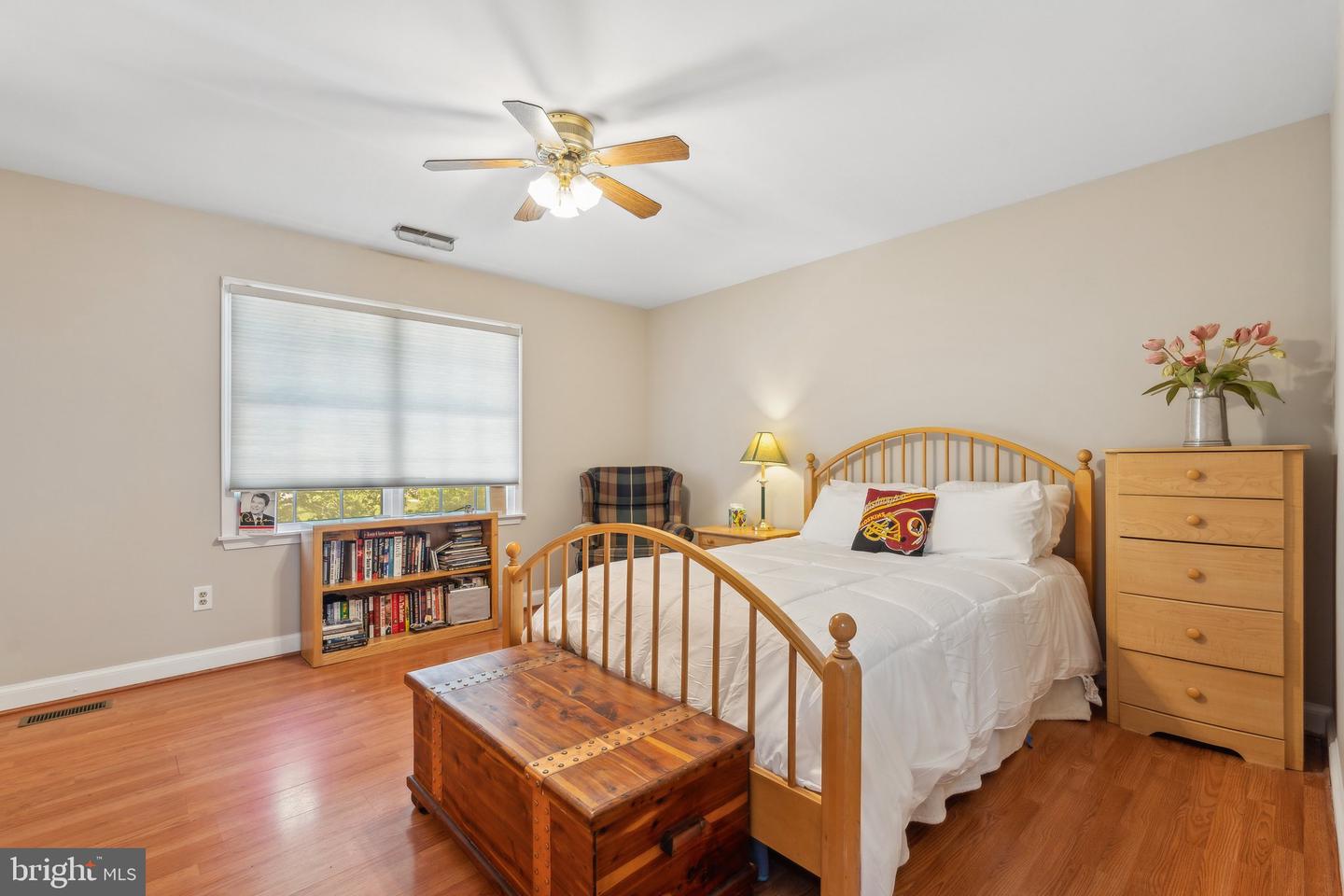 7708 CASTLEBURY CT, WARRENTON, Virginia 20186, 3 Bedrooms Bedrooms, ,2 BathroomsBathrooms,Residential,For sale,7708 CASTLEBURY CT,VAFQ2016668 MLS # VAFQ2016668