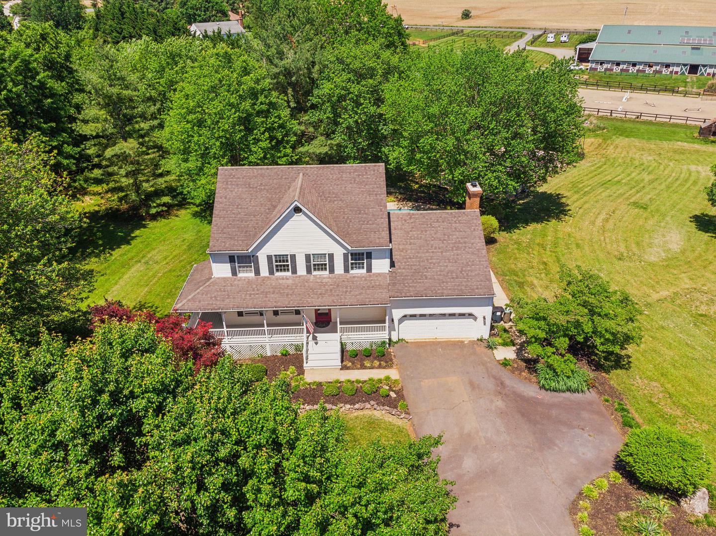 7708 CASTLEBURY CT, WARRENTON, Virginia 20186, 3 Bedrooms Bedrooms, ,2 BathroomsBathrooms,Residential,For sale,7708 CASTLEBURY CT,VAFQ2016668 MLS # VAFQ2016668