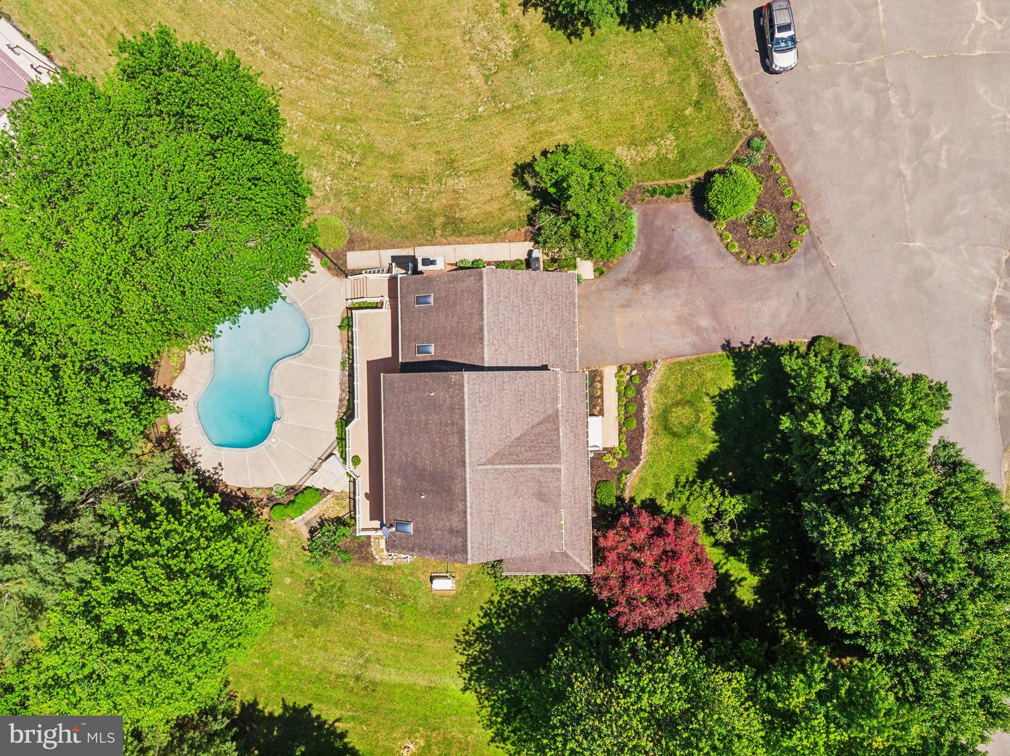 7708 CASTLEBURY CT, WARRENTON, Virginia 20186, 3 Bedrooms Bedrooms, ,2 BathroomsBathrooms,Residential,For sale,7708 CASTLEBURY CT,VAFQ2016668 MLS # VAFQ2016668