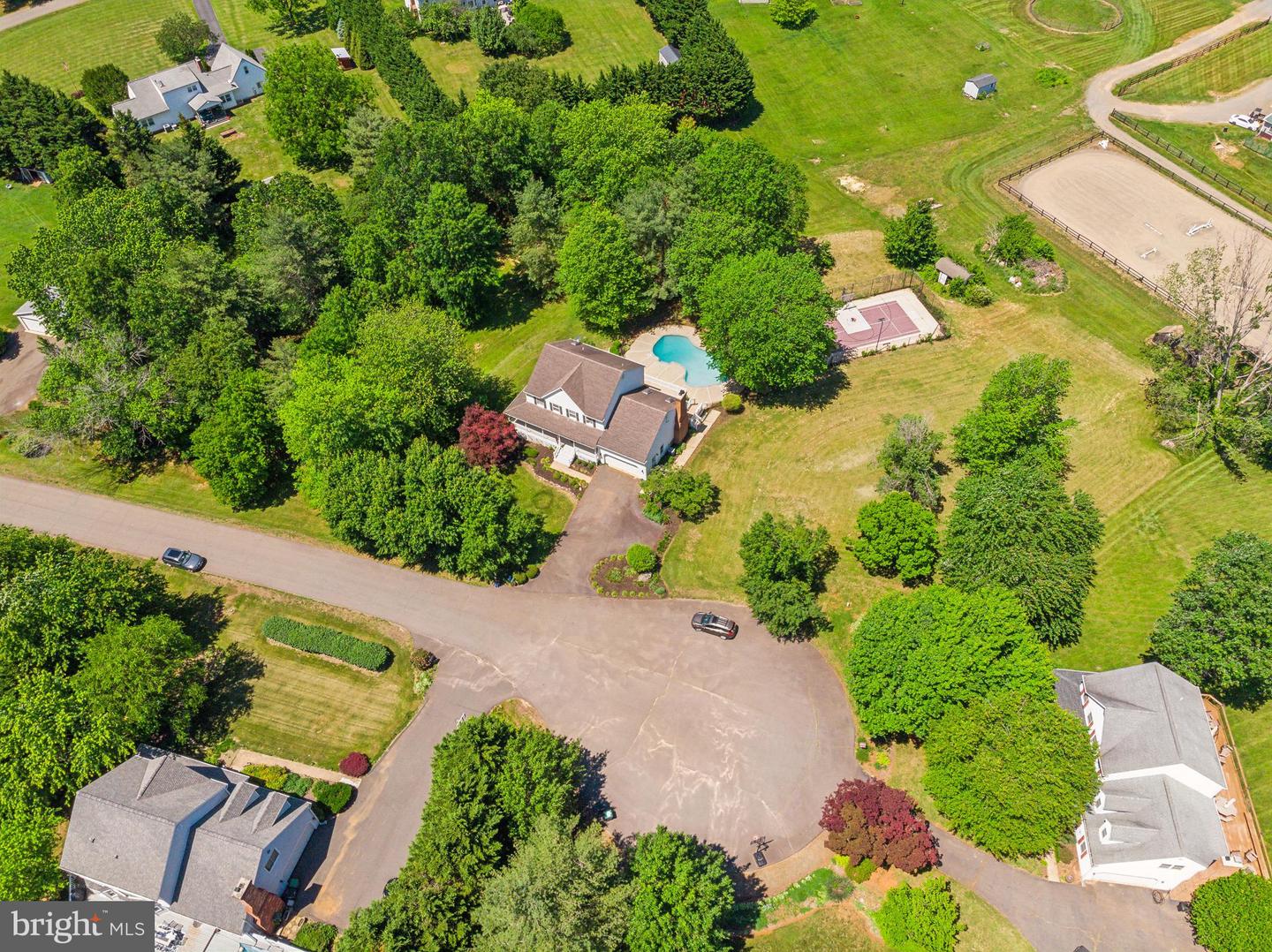 7708 CASTLEBURY CT, WARRENTON, Virginia 20186, 3 Bedrooms Bedrooms, ,2 BathroomsBathrooms,Residential,For sale,7708 CASTLEBURY CT,VAFQ2016668 MLS # VAFQ2016668