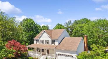 7708 CASTLEBURY CT, WARRENTON, Virginia 20186, 3 Bedrooms Bedrooms, ,2 BathroomsBathrooms,Residential,For sale,7708 CASTLEBURY CT,VAFQ2016668 MLS # VAFQ2016668
