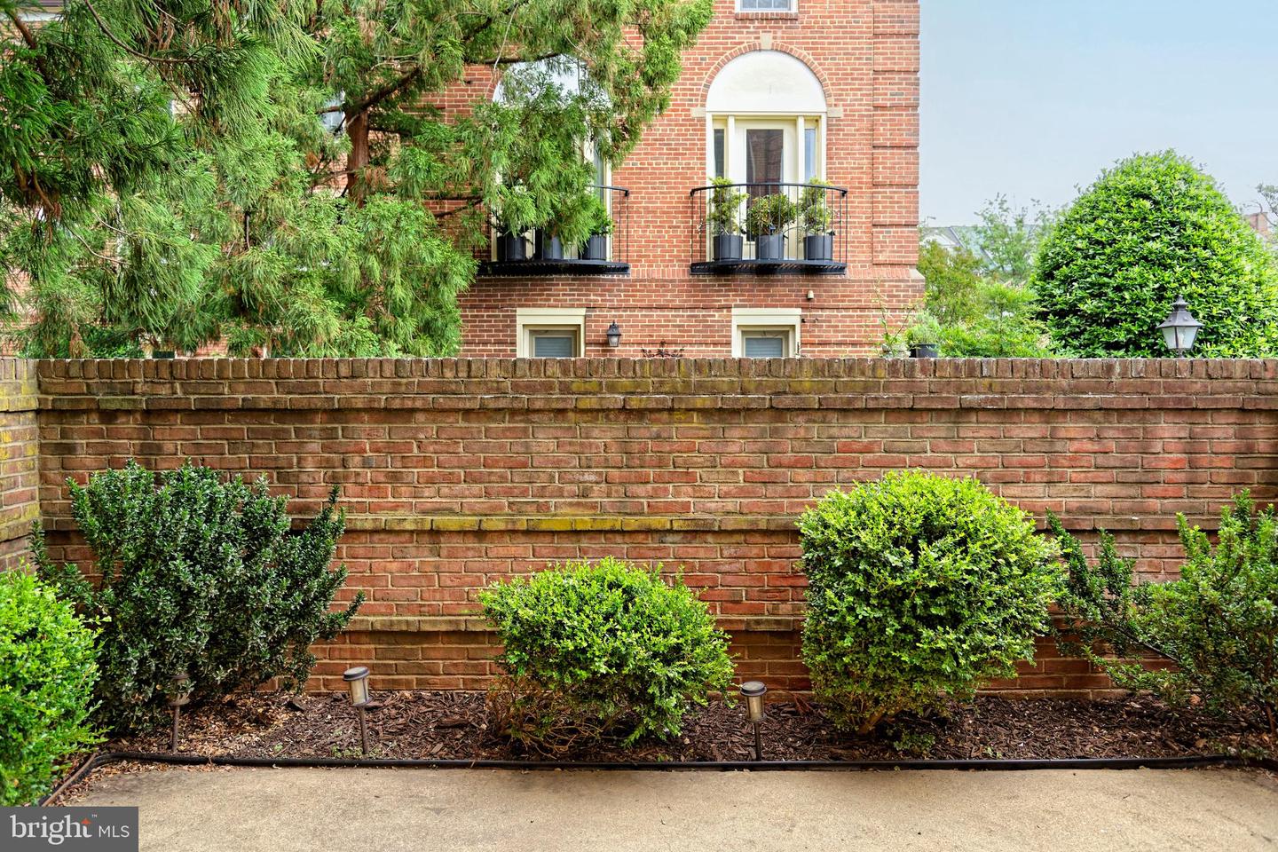 1107 N PITT ST #1B, ALEXANDRIA, Virginia 22314, 1 Bedroom Bedrooms, ,1 BathroomBathrooms,Residential,For sale,1107 N PITT ST #1B,VAAX2045496 MLS # VAAX2045496