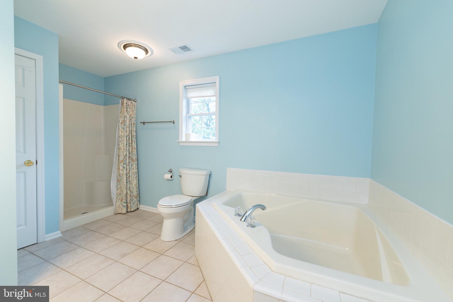 306 CANYON RD, WINCHESTER, Virginia 22602, 4 Bedrooms Bedrooms, ,2 BathroomsBathrooms,Residential,For sale,306 CANYON RD,VAFV2034266 MLS # VAFV2034266